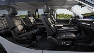 2025 Lincoln Lincoln Navigator Internal Image 1